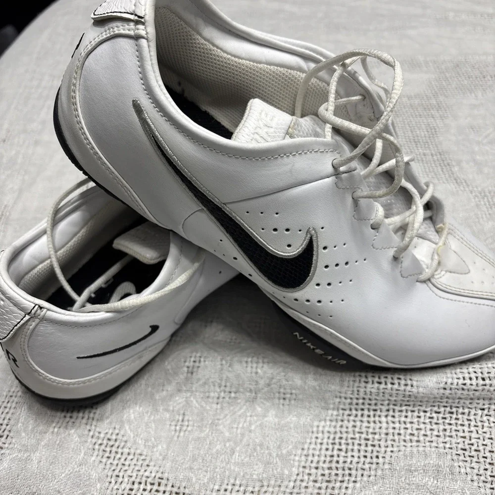 Nike Air Series 354048‎ - 101 Men's Sneaker Size 9